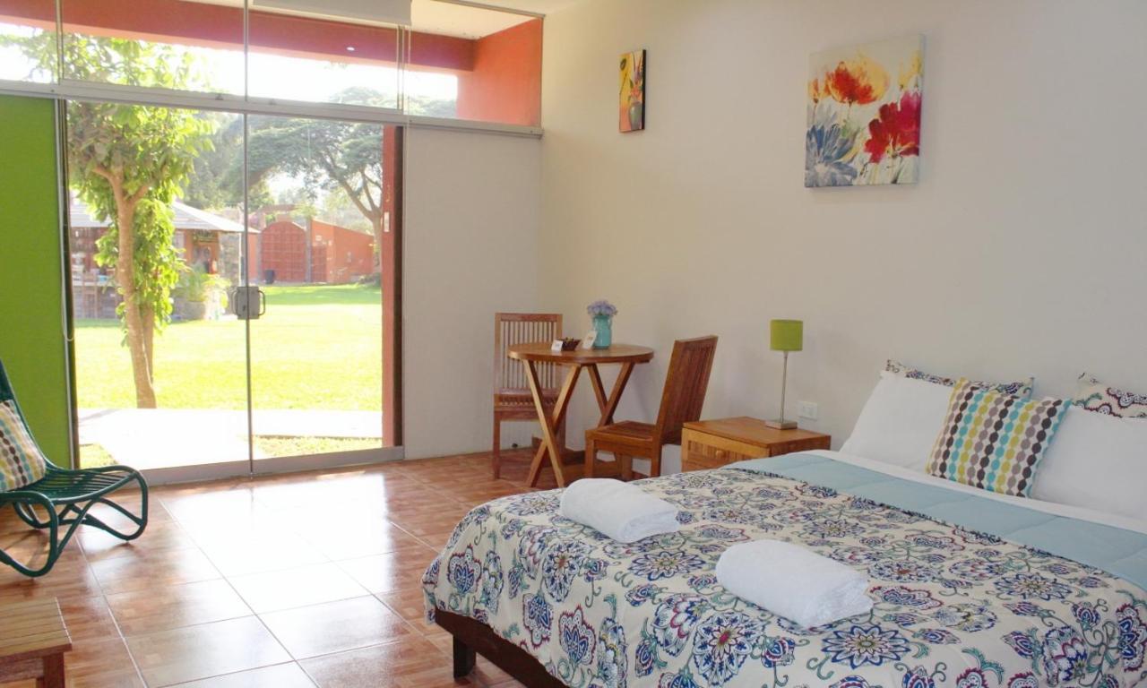 Huertalejandro Restaurante Campestre Y Hospedaje Cieneguilla Bagian luar foto